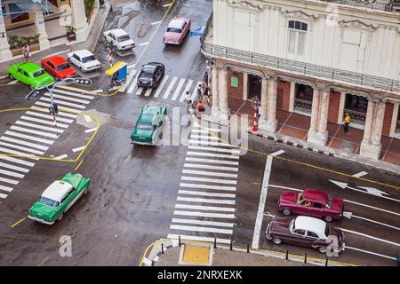 Blick auf den Paseo de Marti oder Paseo del Prado, La Habana Vieja Bezirk, La Habana, Kuba Stockfoto