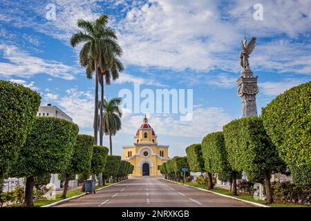 Kapelle in Cementerio Cristobal Colon, Dickdarm Friedhof, La Habana, Kuba Stockfoto