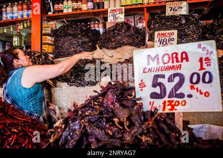 La Merced Markt, Chile oder Pfeffer Shop, Mexico City, Mexiko Stockfoto