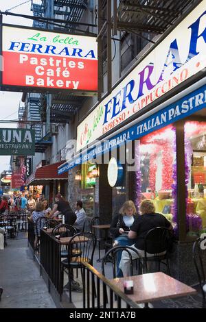 Little Italy. La Bella Ferrara. 108 Mulberry St, New York City, USA, www.labellaferrara.com Stockfoto