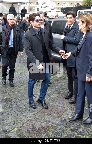 Rom, Italien. 27. Februar 2023. Pier Silvio Berlusconi .Rom, Beerdigung von Maurizio Costanzo. 27. Februar 2023 Guthaben: dpa/Alamy Live News Stockfoto