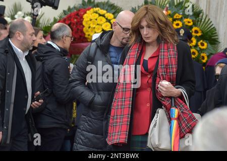 Rom, Italien. 27. Februar 2023. Wladimir Luxuria. Rom, Beerdigung von Maurizio Costanzo. 27. Februar 2023 Guthaben: dpa/Alamy Live News Stockfoto