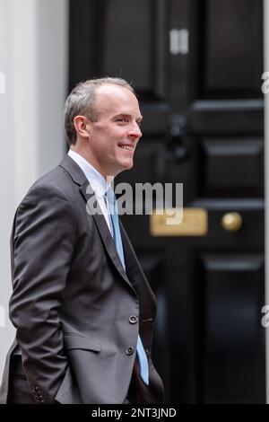 Downing Street, London, Großbritannien. 27. Februar 2023 =xx= nimmt an der Kabinettssitzung in der Downing Street 10 Teil, an dem Tag, an dem Premierminister Rishi Sunak und die Präsidentin der Europäischen Union Ursula von der Leyen das Nordirland-Protokoll in Windsor abschließen. Foto: Amanda Rose/Alamy Live News Stockfoto