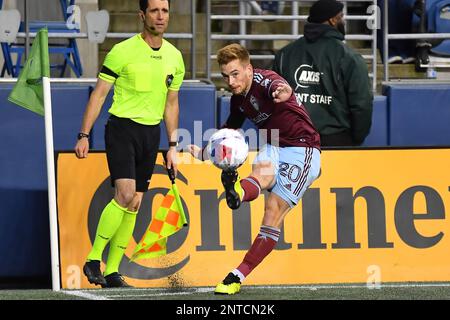 26. Februar 2023: Colorado Rapids Mittelfeldspieler Connor Ronan (20) auf einem Eckball während des MLS-Fußballspiels zwischen den Colorado Rapids und dem Seattle Sounders FC im Lumen Field in Seattle, WA. Seattle besiegte Colorado 4-0. Korrigiert eine frühere Version dieses Fotos mit einer falschen Überschrift. Steve Faber/CSM Stockfoto