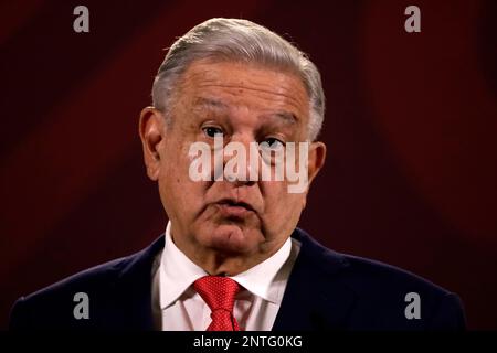 Nicht exklusiv: 27. Februar 2023, Mexiko-Stadt, Mexiko: Mexikanischer Präsident Andres Manuel Lopez Obrador bei der täglichen morgendlichen Pressekonferenz im Nati Stockfoto