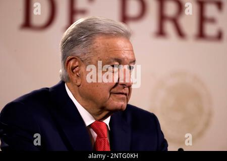 Nicht exklusiv: 27. Februar 2023, Mexiko-Stadt, Mexiko: Mexikanischer Präsident Andres Manuel Lopez Obrador bei der täglichen morgendlichen Pressekonferenz im Nati Stockfoto