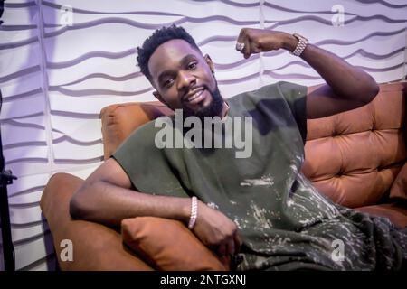 Lagos, Nigeria. 20. November 2021. Patoranking ist einer der erfolgreichsten Musiker Nigerias, die in seinem Aufnahmestudio gesehen wurden. (Foto: Sally Hayden/SOPA Images/Sipa USA) Guthaben: SIPA USA/Alamy Live News Stockfoto