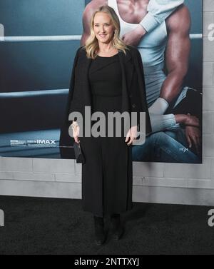 Los Angeles, USA. 27. Februar 2023. Jennifer Salke trifft am Montag, den 27. Februar 2023, beim CREED III Los Angeles Premiere im TCL Chinese Theatre in Hollywood, Kalifornien, ein. (Foto: Sthanlee B. Mirador/Sipa USA) Guthaben: SIPA USA/Alamy Live News Stockfoto