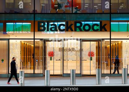 BlackRock Firmenzentrale, 50 Hudson Yards, New York. Sie sind eine Vermögensverwaltung, eine Investmentgesellschaft. Stockfoto