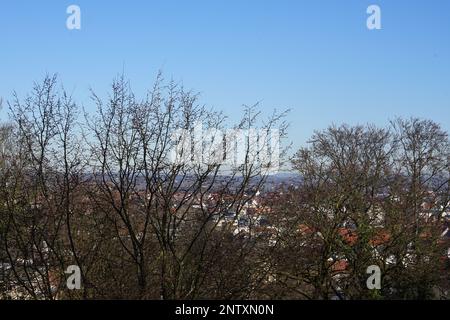 Blick vom Sparrenburg an einem sonnigen Tag 2023 Stockfoto