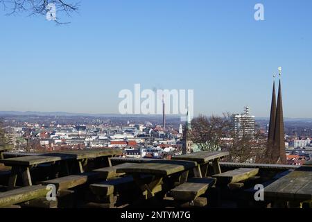 Blick vom Sparrenburg an einem sonnigen Tag 2023 Stockfoto