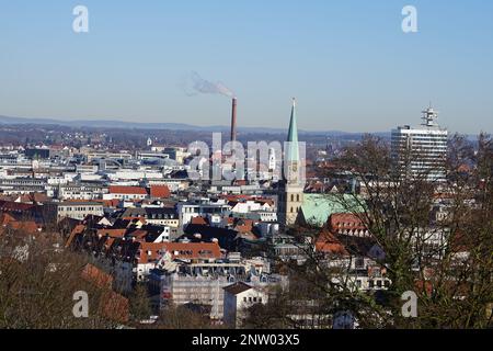 Ein Schloss in Europa namens Sparrenburg in Bielefeld, Luftaufzeichnung Bielefeld Stockfoto