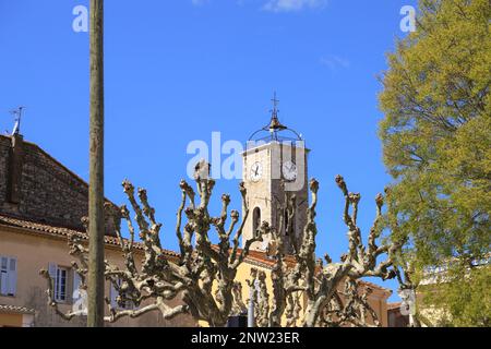 Die Kirche aus dem mittelalterlichen Dorf Mouans-Sartoux in der Nähe der französischen riviera - Frankreich Stockfoto