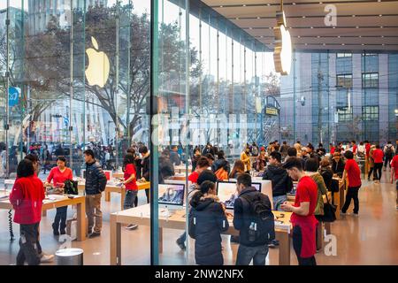 Apple Store, Omotesando Avenue, Tokyo, Japan Stockfoto