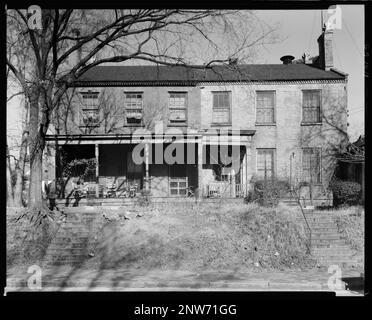 Slade House, Macon, Bibb County, Georgia. Carnegie Survey of the Architecture of the South (Carnegie-Umfrage zur Architektur des Südens). Vereinigte Staaten, Georgia, Bibb County, Macon, Häuser, Veranden. Stockfoto