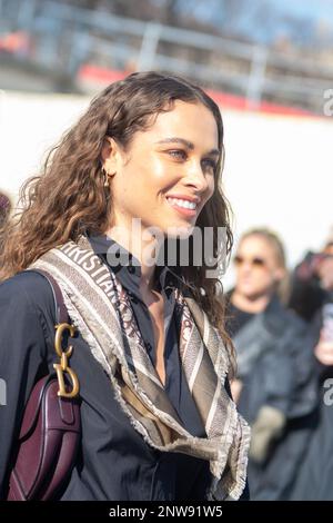 Paris, Frankreich, 28/02/2023. Sarah Lysander bei der Christian Dior Frauenbekleidung Herbst/Winter 2023 Show PARIS FASHION WEEK - FEBRUAR 28 2023 Stockfoto