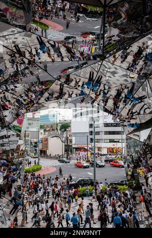 Tokyu Plaza von Hiroshi Nakamura in Omotesando Straße. Tokyo. Japan. Stockfoto