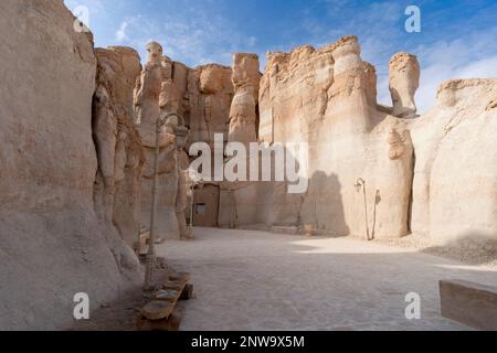 Al Qarah Mountain, schöner und historischer Ort für einen Besuch und eine Wanderung, Saudi-Arabien, 19. Januar 2022. (CTK Photo/Ondrej Zaruba) Stockfoto