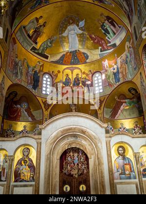 Ikonostase der Kathedrale der Auferstehung Christi, Podgorica Stockfoto