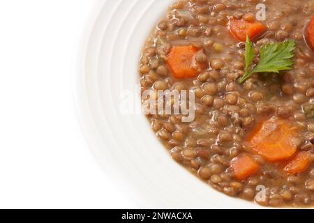 Lentejas con Chorizo. Linsen mit roter Wurst. Spanische Küche. Stockfoto