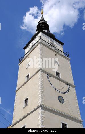 Stadtturm, Mestská veža, Trnava, Slowakei. Várostorony, Nagyszombat, Szlovákia. Stockfoto