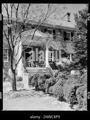 Benton, Loudoun County, Virginia. Carnegie Survey of the Architecture of the South (Carnegie-Umfrage zur Architektur des Südens). United States Virginia Loudoun County, Treppen, Porches, Häuser. Stockfoto