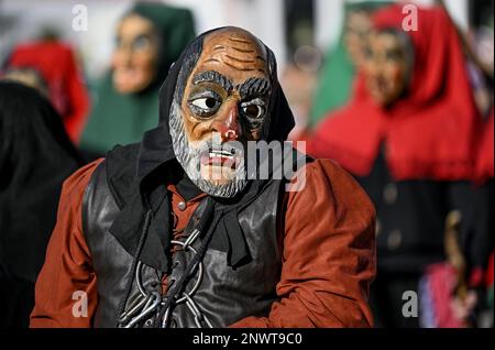 Narren-Gilde aus Horb am Neckar bei der Großen Karnevalsparade, Karnevalsparade, Oberkirch, Ortenaukreis, Baden-Württemberg, Deutschland Stockfoto