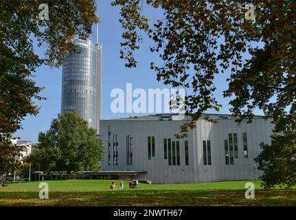 RWE-Turm, Opernplatz, Essen, Nordrhein-Westfalen, Deutschland Stockfoto