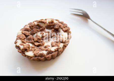 Törtchen mit Schokolade in Frankreich. Stockfoto