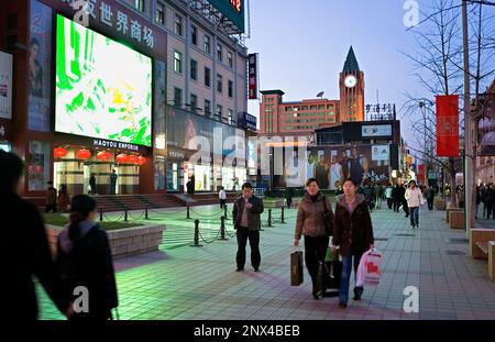 Wang Fu Jing Street, ist eine Fußgängerzone Shopping Street, Beijing, China Stockfoto