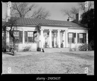Jerry Cowles House, 519 Walnut Street, Macon, Bibb County, Georgia. Carnegie Survey of the Architecture of the South (Carnegie-Umfrage zur Architektur des Südens). Vereinigte Staaten, Georgia, Bibb County, Macon, Häuser, Säulen, Großbuchstaben, Säulen, Porches. Stockfoto