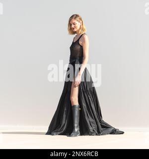 Paris, Frankreich, 28/02/2023. Chiara Ferragni trägt ein schwarzes Kleid bei der Dior Womenswear Herbst/Winter 2023 Show PARIS FASHION WEEK - FEBRUAR 28 2023 Stockfoto