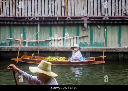 Schwimmenden Markt, Bangkok, Thailand Stockfoto