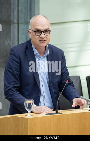 Groens Bjorn Rzoska wurde auf einer Plenartagung des flämischen Parlaments am Mittwoch, den 01. März 2023 in Brüssel abgebildet. BELGA FOTO JAMES ARTHUR GEKIERE Stockfoto