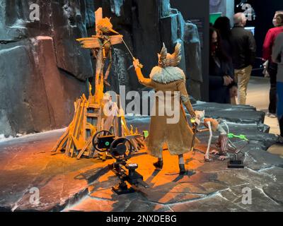 2/14/23 Naples, Florida, hinter den Kulissen von Guillermo del Toros Animationsfilm Pinocchio, ausgestellt im Metropolitan Museum of Art in New York City, 14. Februar 2023. Foto: Jennifer Graylock-Alamy Stockfoto