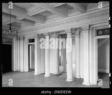 Gaineswood, Demopolis, Marengo County, Alabama. Carnegie Survey of the Architecture of the South (Carnegie-Umfrage zur Architektur des Südens). Vereinigte Staaten, Alabama, Marengo County, Demopolis, Großbuchstaben, Säulen, Innenräume, Kassen, Decken. Stockfoto