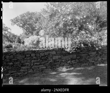 Bremo-Pause, Fork Union vic, Fluvanna County, Virginia. Carnegie Survey of the Architecture of the South (Carnegie-Umfrage zur Architektur des Südens). United States Virginia Fluvanna County Fork Union vic, Steinmauern, Gärten. Stockfoto