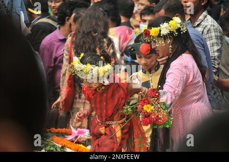 Internationaler Muttersprachentag 2023 Veranstaltungen Bild in Dhaka, Bangladesch. Fotos eines unterprivilegierten Kindes. Stockfoto