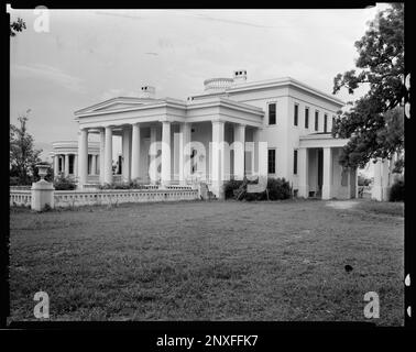 Gaineswood, Demopolis, Marengo County, Alabama. Carnegie Survey of the Architecture of the South (Carnegie-Umfrage zur Architektur des Südens). Vereinigte Staaten, Alabama, Marengo County, Demopolis, Porticoes, Porches. Stockfoto