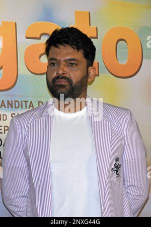 Mumbai, Indien. 01. März 2023. Der indische Stand-up-Komiker und Bollywood-Schauspieler Kapil Sharma ist bei der Veröffentlichung seines neuen Films „Zwigato“ in Mumbai zu sehen. Der Film wird am 17. März 2023 veröffentlicht. Kredit: SOPA Images Limited/Alamy Live News Stockfoto