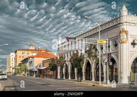 Das kunstvoll verzierte Occidental Life Building im Zentrum von Albuquerque, New Mexico, USA. Stockfoto