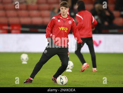 Sheffield, Großbritannien. 1. März 2023. James McAtee aus Sheffield Utd erwärmt sich vor dem FA-Cup-Spiel in Bramall Lane, Sheffield. Der Bildausdruck sollte lauten: Simon Bellis/Sportimage Credit: Sportimage/Alamy Live News Stockfoto