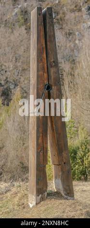 Ein riesiger Holzkleideraum Stockfoto