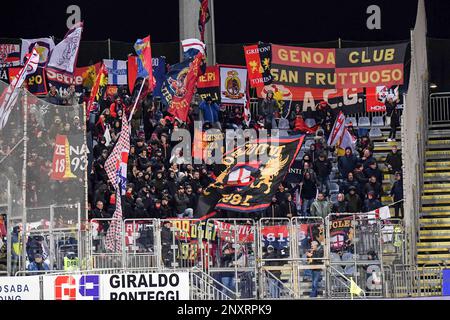 Unipol Domus, Cagliari, Italien, 01. März 2023, Tifosi Genua während des Spiels Cagliari Calcio gegen Genua CFC – italienischer Fußball Serie B. Stockfoto