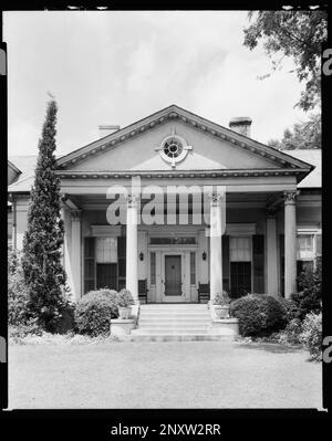 Dr. Baird House, Wynnton Road, Lockwood St., Columbus, Muscogee County, Georgia. Carnegie Survey of the Architecture of the South (Carnegie-Umfrage zur Architektur des Südens). Vereinigte Staaten, Georgia, Muscogee County, Columbus, Häuser, Porticoes, Porches, Säulen. Stockfoto