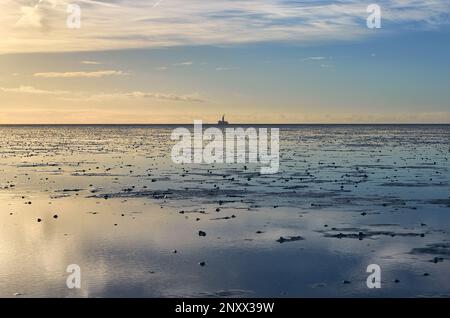 Das Wattenmeer in Norddeutschland mit Blick auf die Mittelplatte. Hochwertiges Foto Stockfoto