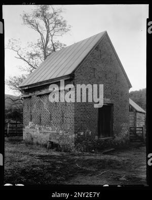 Antrim House, Brown's Cove, Albemarle County, Virginia. Carnegie Survey of the Architecture of the South (Carnegie-Umfrage zur Architektur des Südens). United States Virginia Albemarle County Brown's Cove, Nebengebäude, Ziegelwerk. Stockfoto