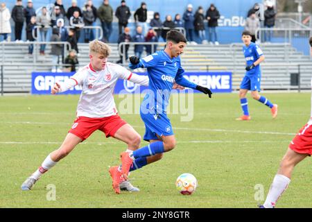 KSC U17 gewinnt gegen Jahn Regensburg B-Junioren-Bundesliga Karlsruher SC, Karlsruhe 26. Februar 2023 Stockfoto