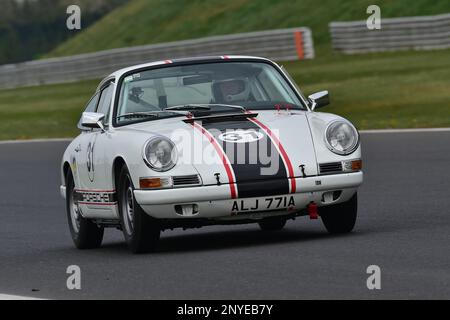 Andrew Walton, Porsche 911, HSCC Historic Road Sports Championship, zwanzig Minuten Rennstrecke mit Produktionssportarten und GT-Autos, die gebaut wurden Stockfoto