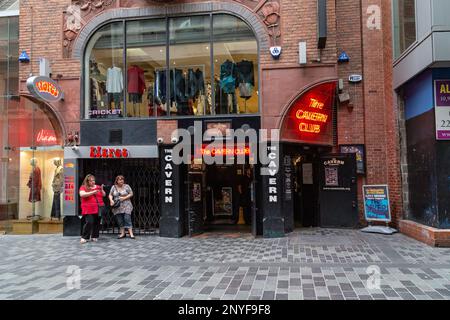 LIVERPOOL, GROSSBRITANNIEN - 13. SEPTEMBER 2014: Dies ist der berühmte Cavern Club, von dem aus die Beatles ihre Karriere begannen. Stockfoto